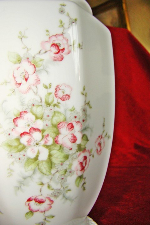 dzbanek Rosenthal Maria Kwiat Migdała dzbanek Rosenthal Maria Kwiat Migdała
