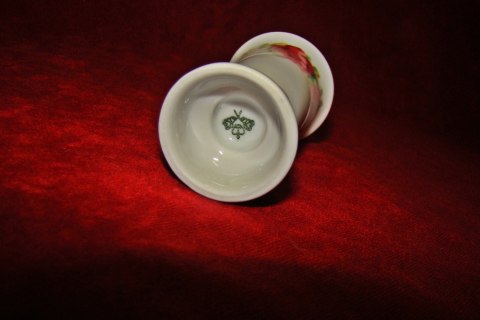 Rosenthal Biała Maria Róże -pojemnik na wykałaczki Rosenthal Biała Maria Róże -pojemnik na wykałaczki