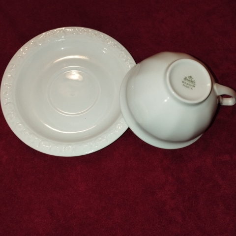 filiżanka do herbaty z podst. Rosenthal Biała Maria filiżanka do herbaty z podst. Rosenthal Biała Maria