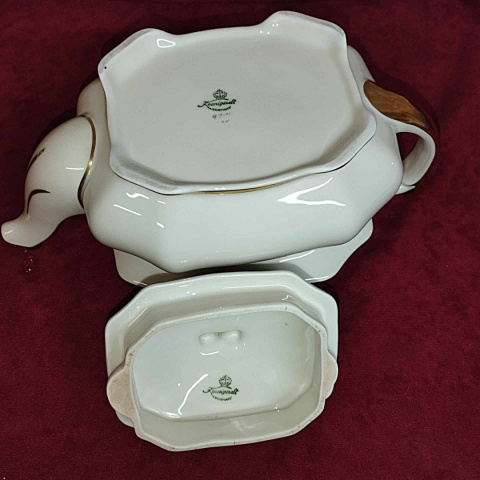 dzbanek do herbaty Koenigszelt, porcelana śląska- Juliane dzbanek do herbaty Koenigszelt, porcelana śląska- Juliane