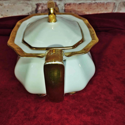 dzbanek do herbaty Koenigszelt, porcelana śląska- Juliane dzbanek do herbaty Koenigszelt, porcelana śląska- Juliane