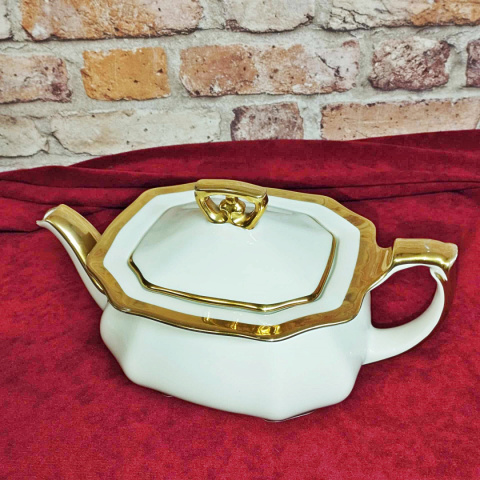 dzbanek do herbaty Koenigszelt, porcelana śląska- Juliane dzbanek do herbaty Koenigszelt, porcelana śląska- Juliane