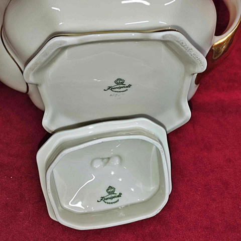 dzbanek do kawy Koenigszelt, porcelana śląska- Juliane dzbanek do kawy Koenigszelt, porcelana śląska- Juliane