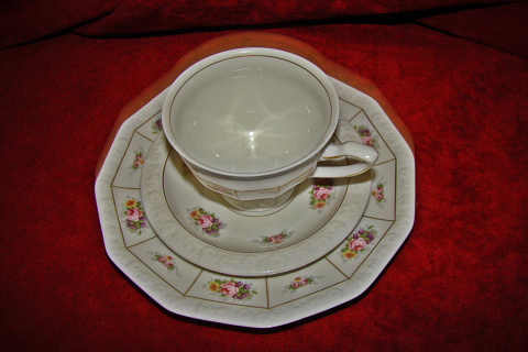 filiżanka - zestaw Rosenthal Maria Poesie JAK NOWE filiżanka - zestaw Rosenthal Maria Poesie JAK NOWE