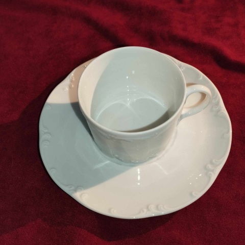 filiżanka do herbaty Rosenthal Monbijou- biała filiżanka do herbaty Rosenthal Monbijou- biała