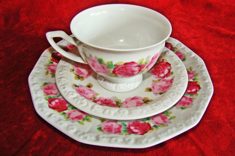 zestaw śniad. Rosenthal Maria -Róże- uszkodzona zestaw śniad. Rosenthal Maria -Róże- uszkodzona