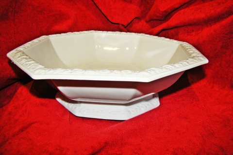 misa na stopie Rosenthal Biała Maria 28 cm misa na stopie Rosenthal Biała Maria 28 cm