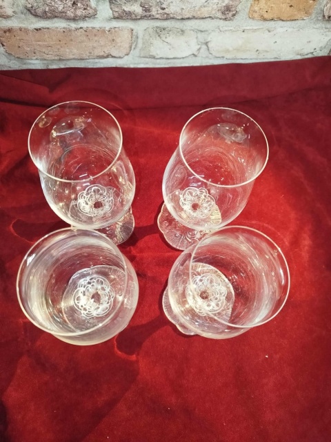 4 kieliszków do wina ,wody , piwa Rosenthal Monbijou 4 kieliszków do wina ,wody , piwa Rosenthal Monbijou