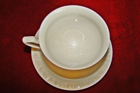 duża filiżanka z podst. Rosenthal Biała Maria duża filiżanka z podst. Rosenthal Biała Maria