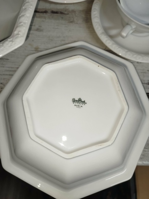 misa Rosenthal Biała Maria śred. 25 cm