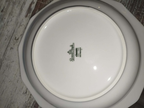 misa Rosenthal Biała Maria śred. 21 cm