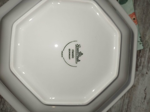 misa Rosenthal Biała Maria śred. 25 cm