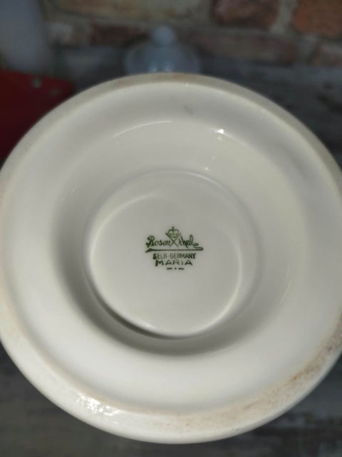 duży dzbanek Rosenthal Biała Maria 1,9 l, z sitkiem